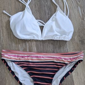 Michael Kors bikini bottoms White strappy top set